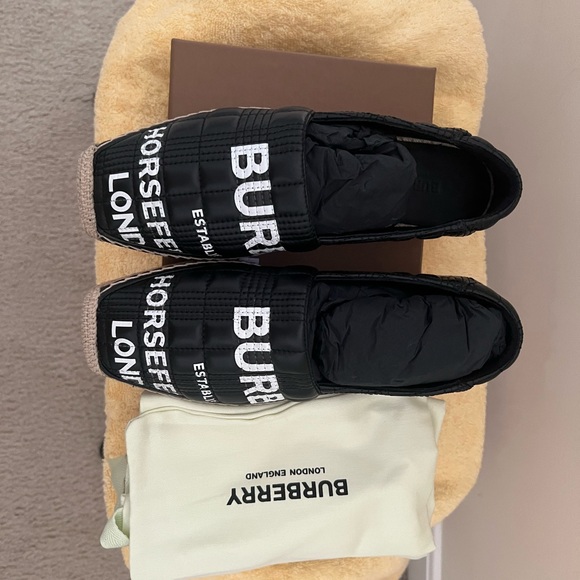 Authentic Burberry Espadrilles - Picture 3 of 15